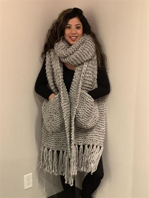 oversized chunky knit scarf.